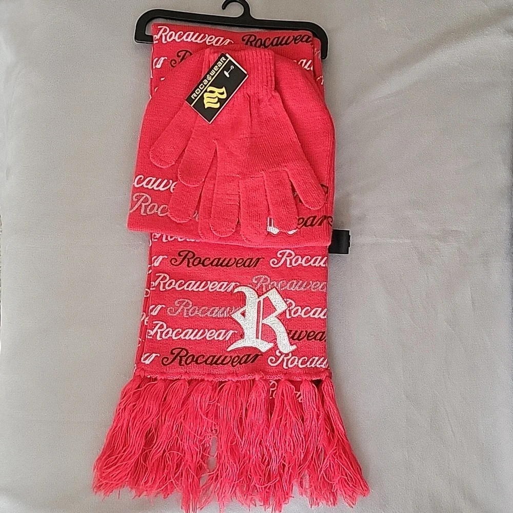 Set of 3- Scarf-Cloves-Hat, Color Red, Size 10Y